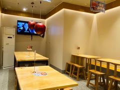 -呼啦面馆·头牌豌杂面(建新东路店)