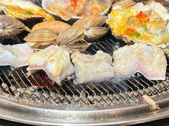 -围炉肉舍•炭烤活鳗•丹东海鲜烤肉(步行街店)