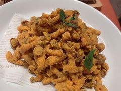 蛋黄焗杏鲍菇-船歌·鱼水饺青岛菜(闽江二路店)