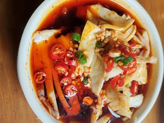 -炉小二铜锅牛蛙•川湘菜(三里屯店)