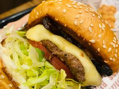 -The Habit Burger Grill 哈比特汉堡(世博店)
