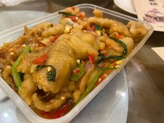 泰式舂鸡脚-三个四川人火锅(华联商厦店)