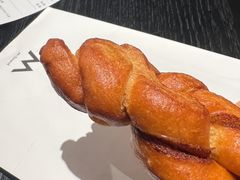 -M Stand(银泰中心in01店)