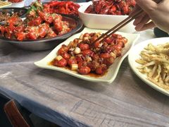 -靓靓蒸虾(恩施新天地店)