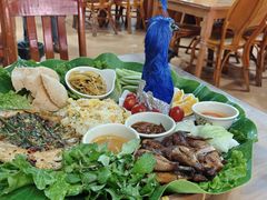 -沐毫傣泐云南菜孔雀宴•手抓饭傣味烧烤(曼听公园店)