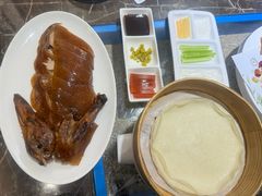 -瓦国小镇·果木烤鸭·融合菜(西口店)