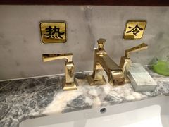 -弘安丽水温泉酒店