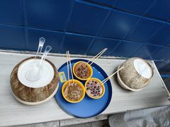 -椰爺爺·椰子冻砵仔糕