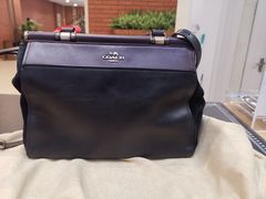 -爱革·洗衣改衣·洗鞋修鞋·洗包修包·奢侈品护理(宝地广场店)