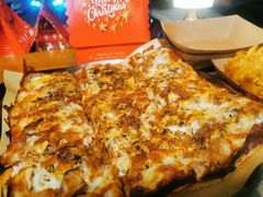 肉食盛宴披萨-UMAMI乌玛米披萨·汉堡·清真Halal(红岭北店)