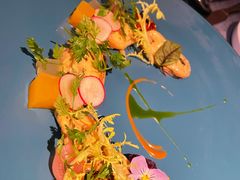 金枪鱼色拉-弦月窗LUNETTE BY AMANDA(复兴路店)