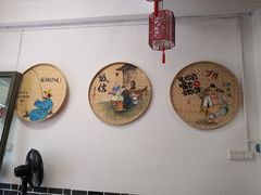 大堂-古城苗家土菜馆(河景餐厅店)