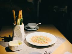 薄切鲜鱼片-穹六人间 people 6(岳阳路店)
