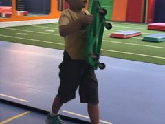 -能量学院少儿体能运动馆(公园1872店)