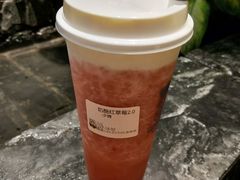 奶酪红草莓2.0-LELECHA乐乐茶(美罗城店)