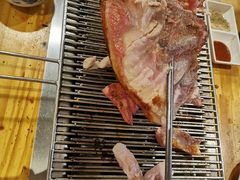 牧人烤羊排-欢乐牧人蒙古炭烤羊腿(四平路店)