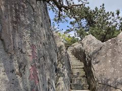 -罗田薄刀峰风景区