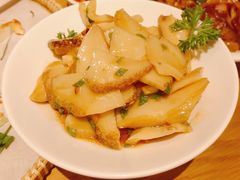 -顺风汤馆·广府粤菜(江宸天街店)
