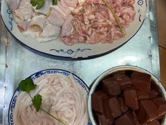 -华哥新鲜猪精品美食