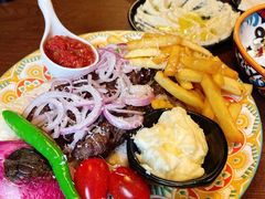 土耳其牛肉混盘-Uncle Kosto科斯托·中东菜