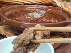 -有红鸡毛店·川菜(建设路店)