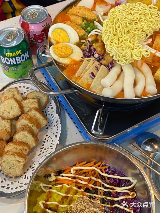 欧巴来了韩式料理韩式鸡肉火锅图片