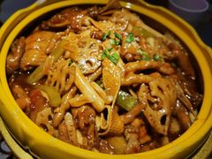 -多嘴超级肉蟹煲(欧亚卖场店)