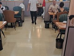 -花儿穆萨·烤肉餐厅(石马坪店)