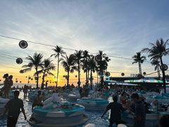 -FINNS Beach Club