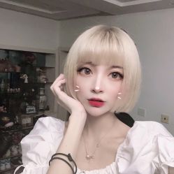 -Godhands美发设计沙龙