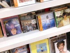 -M.F CDshop唱片店