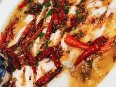 头牌酸菜鲈鱼（中份）-姚姚酸菜鱼·金戈戈香港豉油鸡(喜荟城联名店)