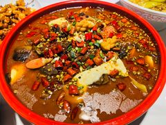 -南山翁新概念川菜(红山常发广场店)