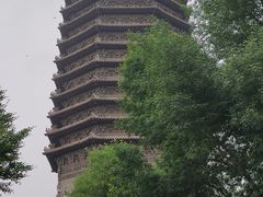 -玲珑塔公园