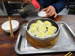 -鲁氏汤包王(长白街店)