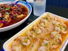 -粉墨特色菜·烧烤音乐酒馆