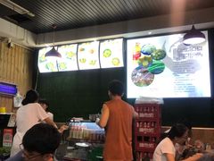 -内蒙焖面大盆骨餐馆(山大路店)
