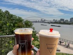 -Manner Coffee(徐汇滨江店)