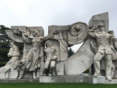 -上海市龙华烈士陵园