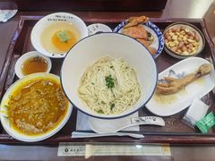 -百年老字号·观振兴蟹黄面·三虾面·苏式面(观前街富仁坊巷店)