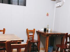 -牛小隆牛肉面馆(四牌楼店)