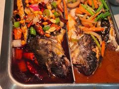 -鸣记脆皮烤鱼(岐山路店)