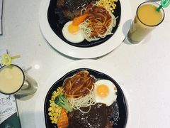 -汤姆家的牛排意面披萨(融创茂店)
