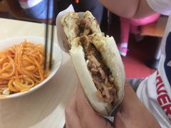 -秦镇史玉林凉皮(翡丽城店)