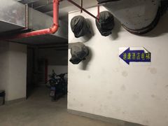 -锦江之星秀沿路地铁站酒店-沿街停车场