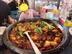-都江堰石锅鱼