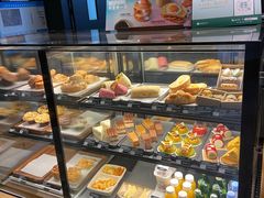 面包甜点陈列柜-星巴克臻选(郑州国贸360广场店)