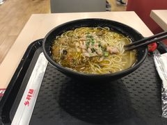 酸菜肉丝米线-乡村基(杨家坪建设店)