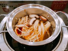 -咕叽咕叽自助烤肉小火锅(茂业清扬店)