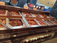 -黑金·寻焰自助百汇·烤肉·火锅(中街店)